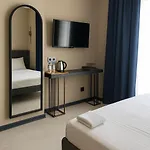 Hotel Loft Park - Airport 10 Minute