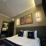 Hotel Loft Park - Airport 10 Minute 3*
