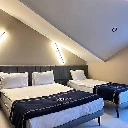 Park & Private Transportation Istanbul Airport-by Loft 3*