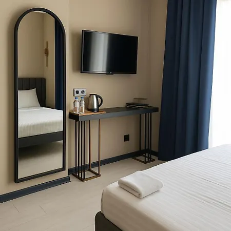 Hotel Park & Private Transportation Istanbul Airport-by Loft