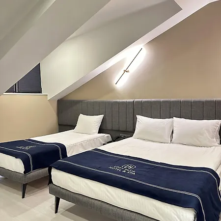 فندق Loft Park - Airport 10 Minute 3*