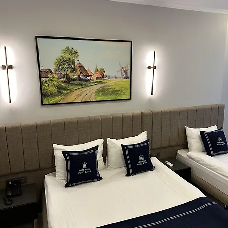 Park & Private Transportation Istanbul Airport-by Loft 3*